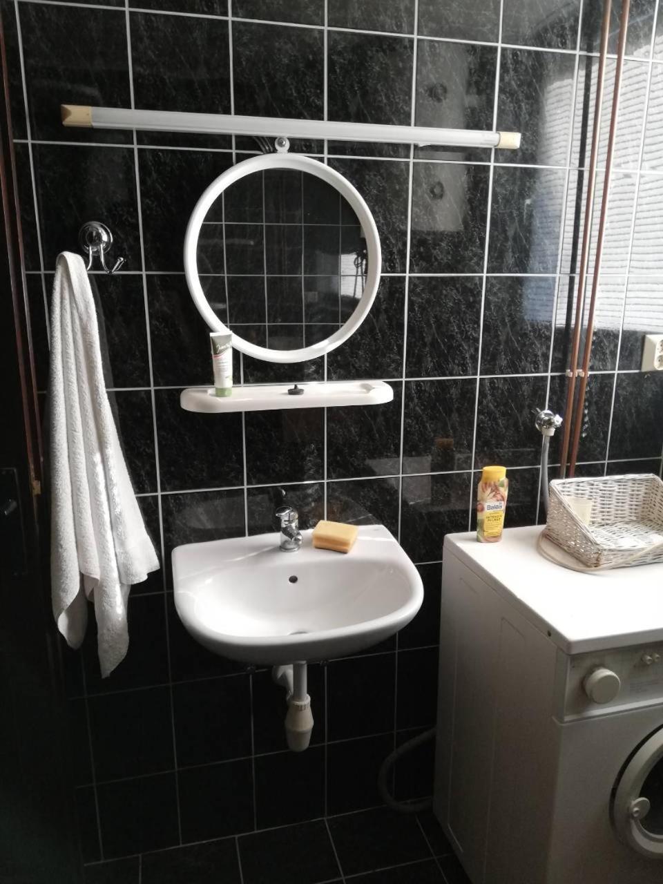 Studio Apartman Gorica Огулин Екстериор снимка